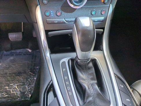 Used 2015 Ford Edge Titanium w/ Equipment Group 302A FWD image 12