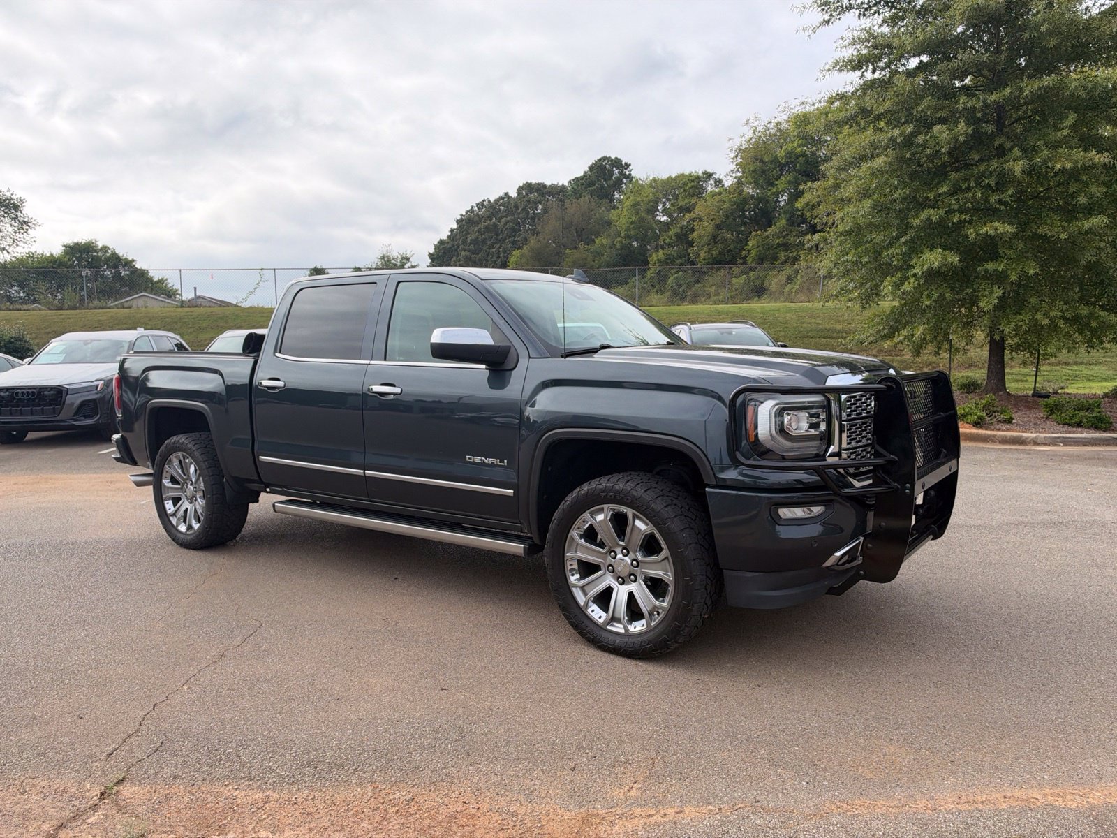 Used 2018 GMC Sierra 1500 Denali w/ Denali Ultimate Package AWD/4WD image 3