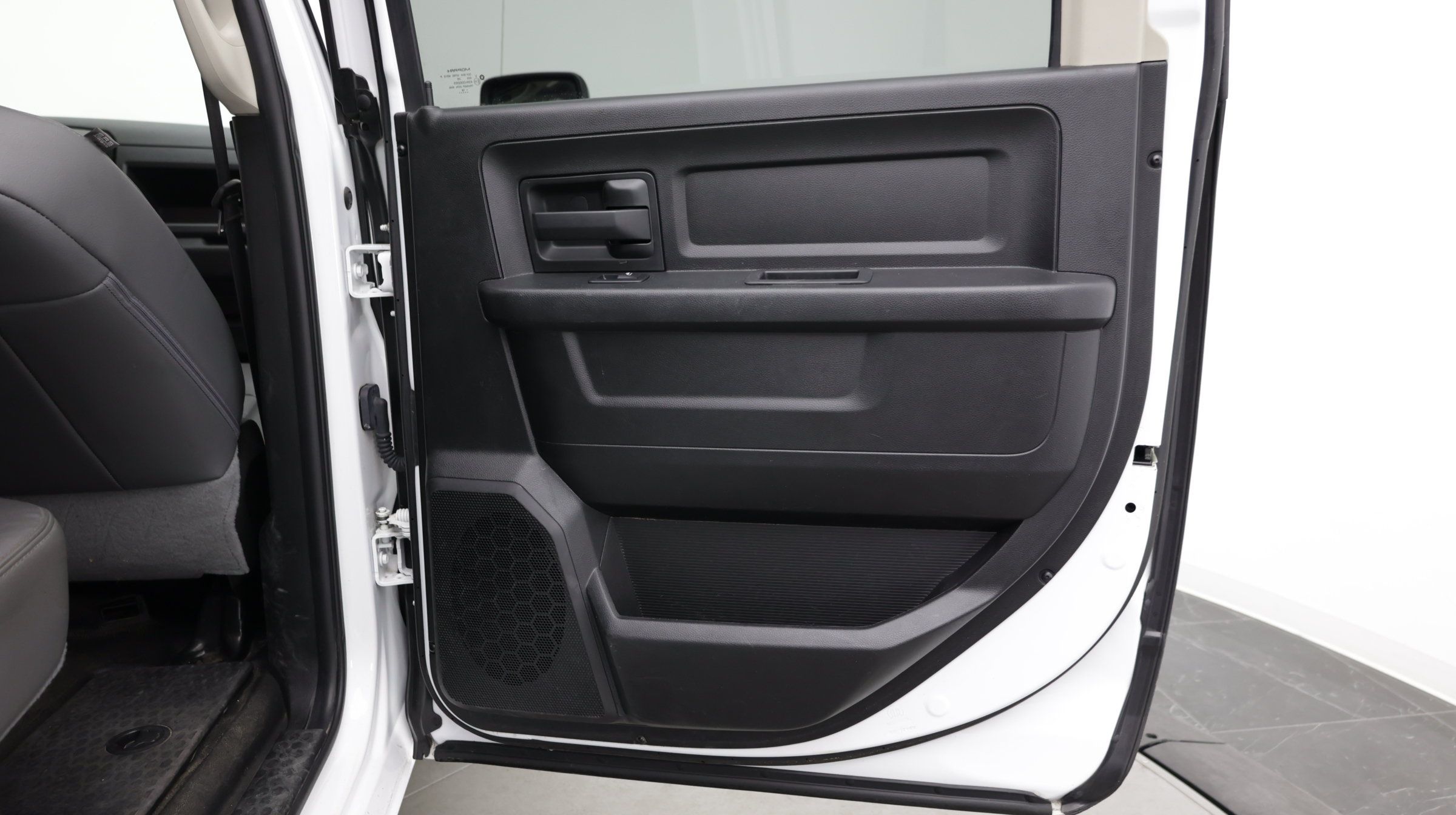 Used 2019 RAM 1500 Tradesman RWD image 30