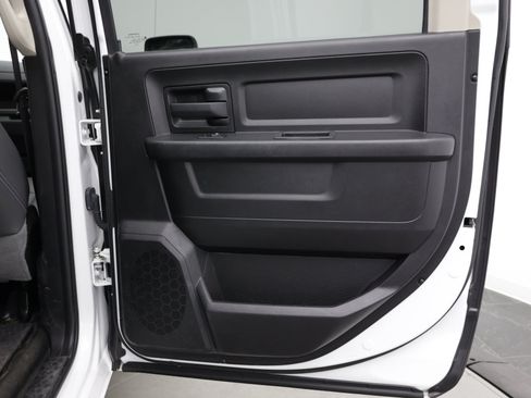 Used 2019 RAM 1500 Tradesman RWD image 30