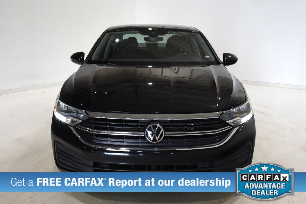 Used 2024 Volkswagen Jetta S FWD image 2