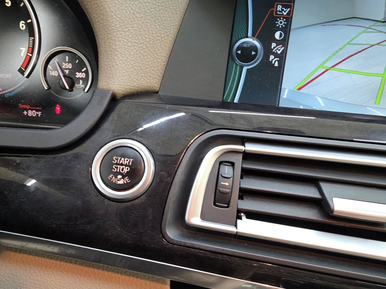 Used 2011 BMW 750Li xDrive AWD/4WD image 36