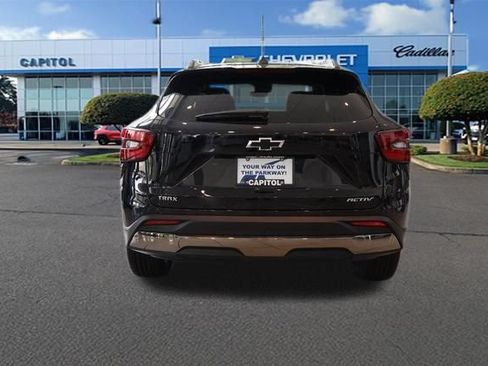 New 2026 Chevrolet Trax ACTIV w/ Driver Confidence Package FWD image 4