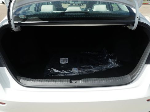 New 2025 Honda Accord LX image 8