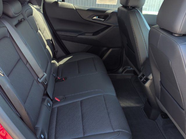 Used 2026 Chevrolet Equinox LT w/ Convenience Package II FWD image 29