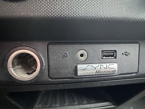 Used 2009 Ford F150 STX image 25