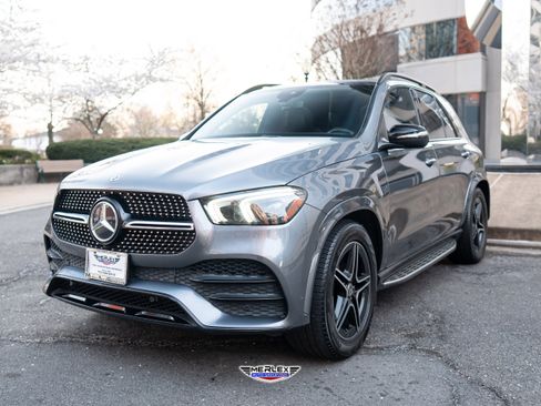 Used 2020 Mercedes-Benz GLE 350 4MATIC image 3