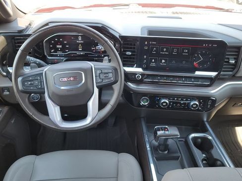 Used 2024 GMC Sierra 1500 SLT AWD/4WD image 9