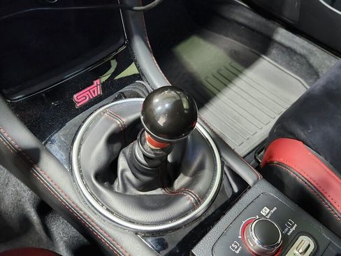 Used 2018 Subaru WRX STI AWD/4WD image 30