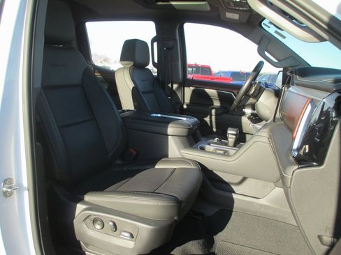 Certified 2022 GMC Sierra 1500 Denali image 23