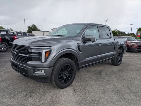 Certified 2025 Ford F150 Platinum AWD/4WD image 8