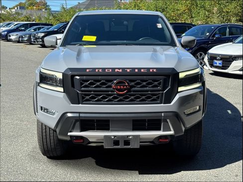 Used 2022 Nissan Frontier PRO-4X w/ Technology Package image 37