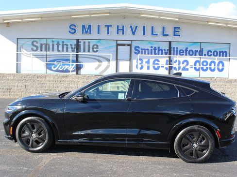 Used 2022 Ford Mustang Mach-E California Route 1 image 2