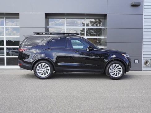 New 2026 Land Rover Discovery S AWD/4WD image 7