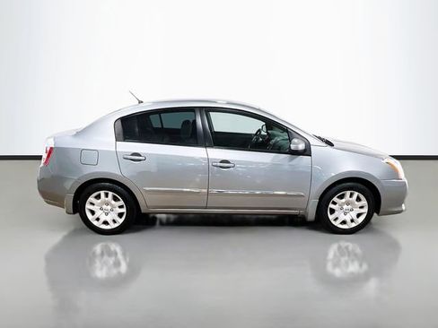 Used 2010 Nissan Sentra 2.0 S image 8