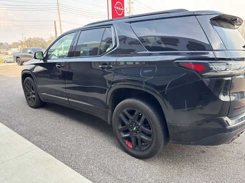 Used 2020 Chevrolet Traverse Premier w/ Redline Edition image 8