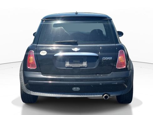 Used 2004 MINI Cooper Hardtop FWD image 7