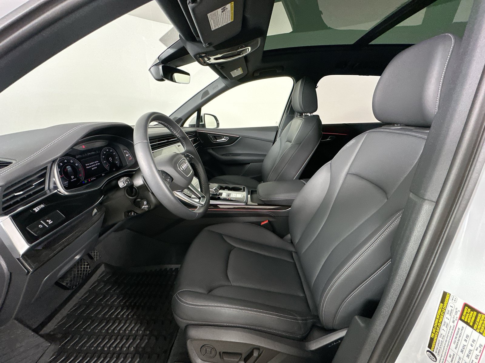 Certified 2026 Audi Q7 3.0T Premium Plus w/ Premium Plus Package AWD/4WD image 32