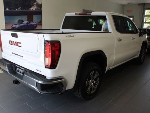 Used 2025 GMC Sierra 1500 SLT AWD/4WD image 21