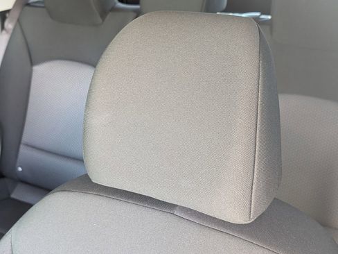 Certified 2025 Kia Soul LX image 17