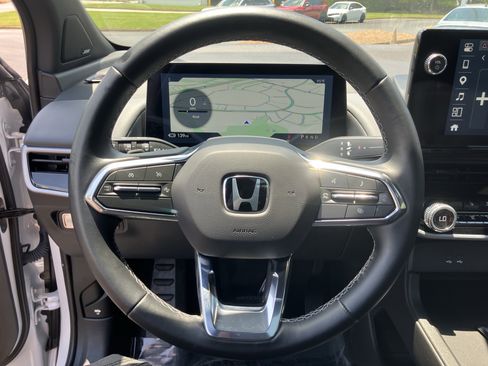 Used 2024 Honda Prologue Touring image 20