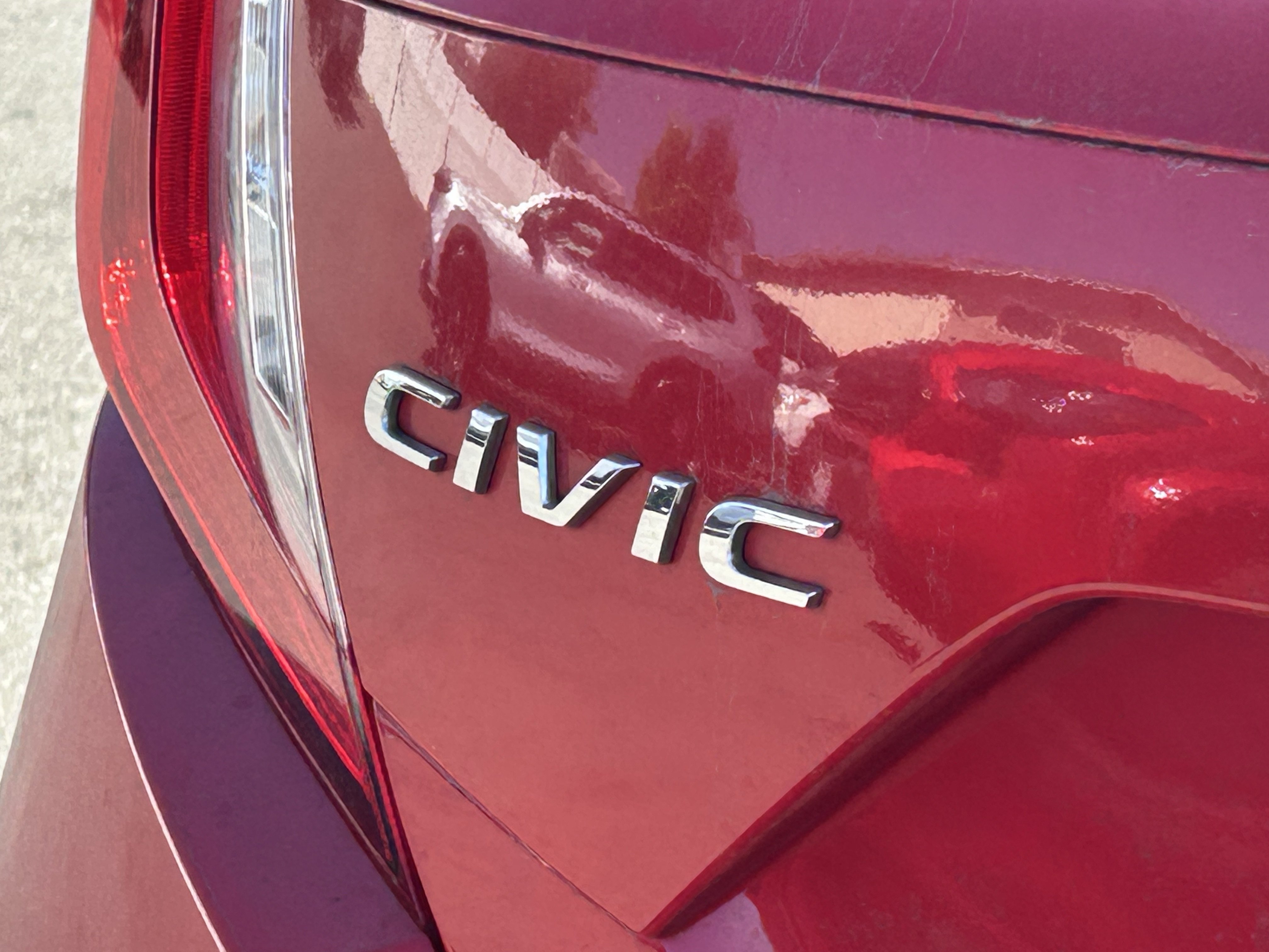 Used 2020 Honda Civic Sport image 4
