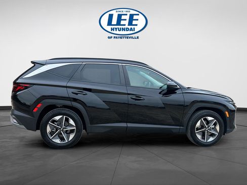 Certified 2025 Hyundai Tucson SEL image 6