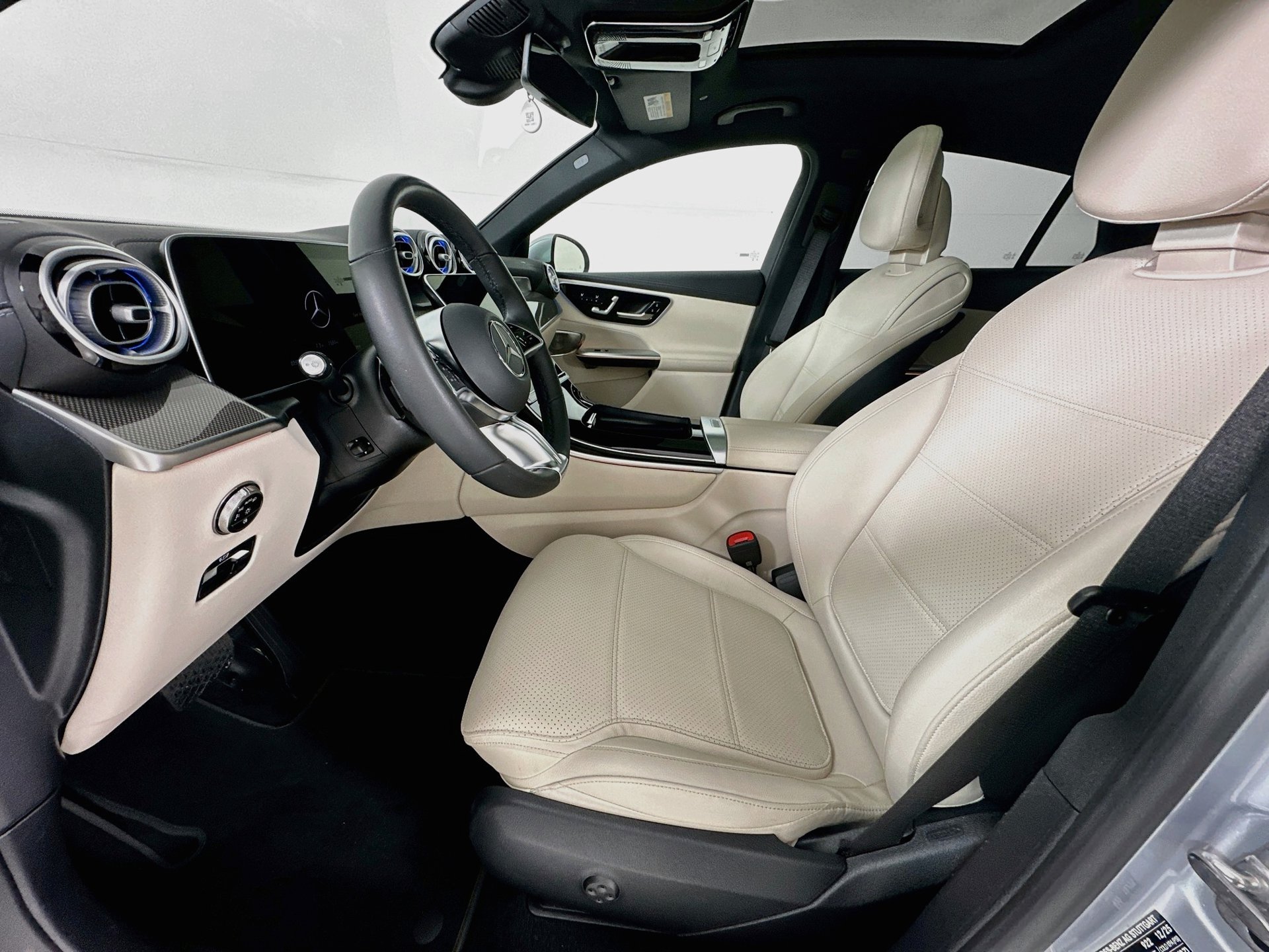 Certified 2026 Mercedes-Benz GLC 300 4MATIC image 23