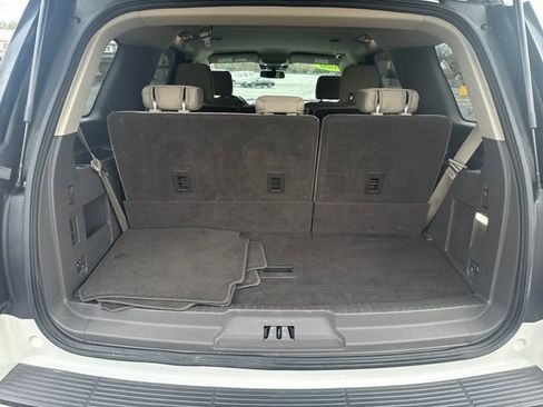 Used 2020 Ford Expedition XLT image 24