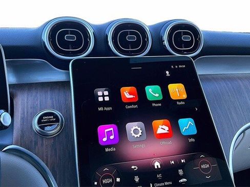 Certified 2025 Mercedes-Benz GLC 300 4MATIC image 12