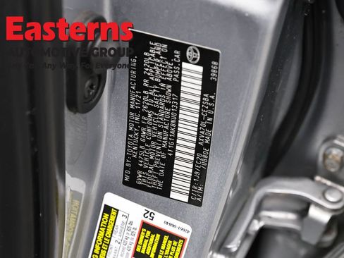 Used 2022 Toyota Camry SE FWD image 31