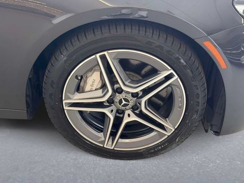 Used 2023 Mercedes-Benz E 350 4MATIC Sedan image 8
