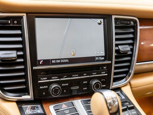 Used 2015 Porsche Panamera S w/ Premium Package Plus image 33