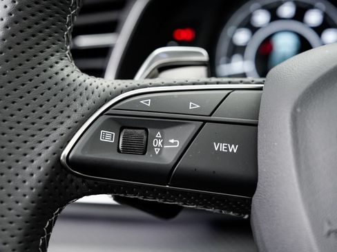 Certified 2026 Audi RS Q8 performance AWD/4WD image 14