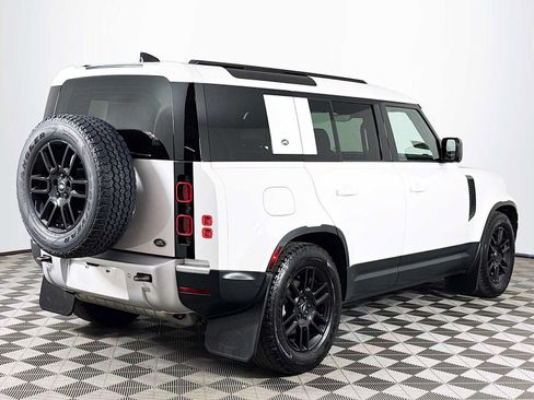 Used 2023 Land Rover Defender 110 S AWD/4WD image 5