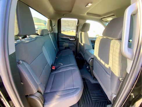 New 2026 GMC Sierra 1500 Elevation image 28