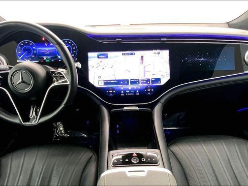 Used 2023 Mercedes-Benz EQS 580 4MATIC SUV image 18