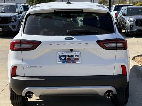 New 2026 Ford Escape Active image 29