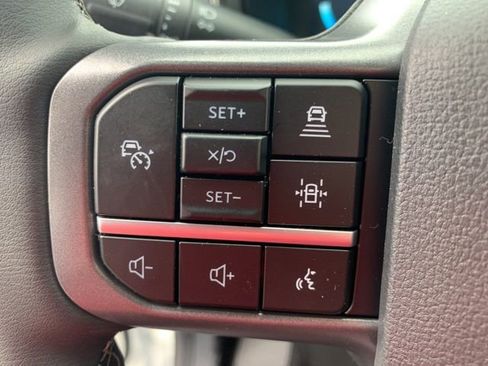 New 2026 Ford F350 Lariat w/ Black Appearance Package image 24