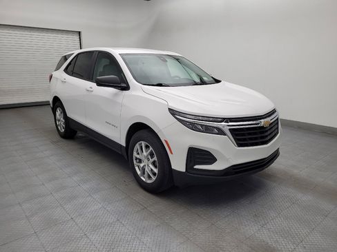 Used 2024 Chevrolet Equinox LS AWD/4WD image 13