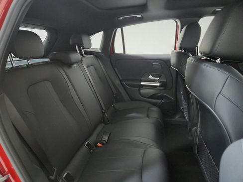 Used 2026 Mercedes-Benz GLA 250 image 21
