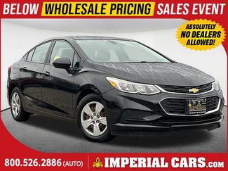 Used 2017 Chevrolet Cruze LS video 1