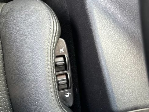 Used 2023 Nissan Z w/ Floor Mat Package (L93) RWD image 29