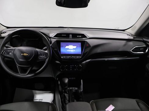 Used 2021 Chevrolet TrailBlazer LT w/ Convenience Package AWD/4WD image 17