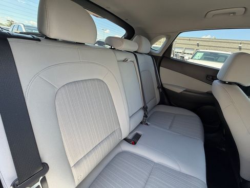 Used 2023 Hyundai Kona SEL FWD image 18