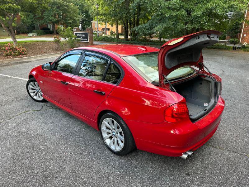 Used 2011 BMW 328i Sedan RWD image 14
