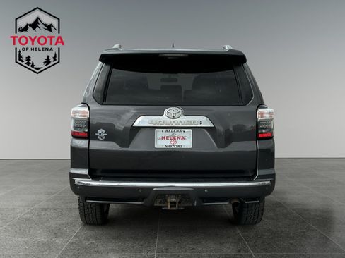 Used 2018 Toyota 4Runner Limited AWD/4WD image 4