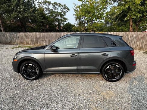 Used 2019 Audi SQ5 Premium Plus w/ Premium Plus Package image 3