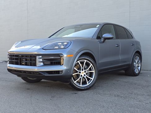 New 2026 Porsche Cayenne image 1