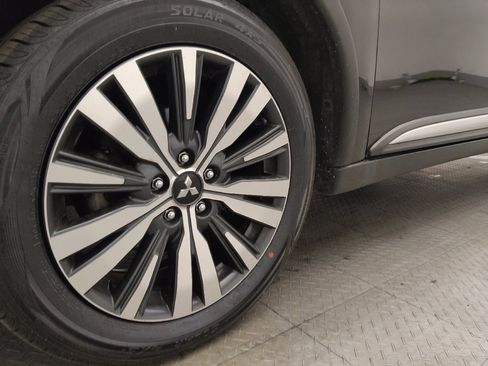 Used 2020 Mitsubishi Outlander SEL image 31